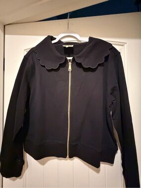 Women's Black Scalloped-Collar Zip Cardigan